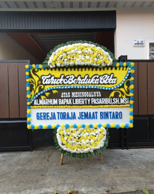Papan Bunga Duka di Kapias Pulau Buaya